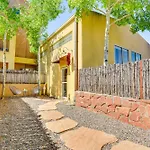 Modern Santa Fe Desert Loft With Fireplace!