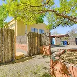 Modern Santa Fe Desert Loft With Fireplace!